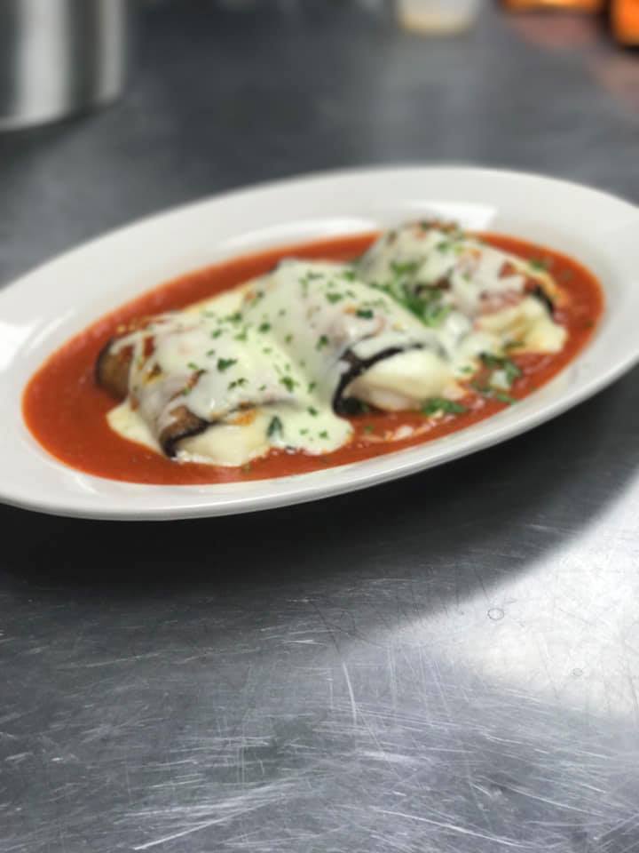 Italian Delite Pizzeria & Restaurant Photos 2